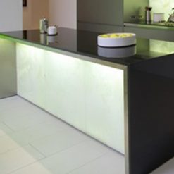 Đá Vicostone Sparkling Black BC1000