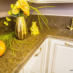 Vicostone Dark Emparador BQ8560